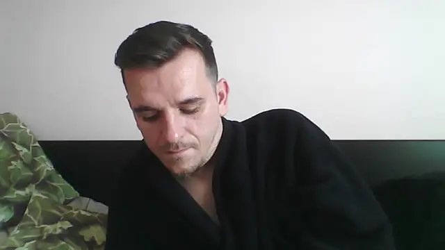 Huge cock22cm online show from March 9, 2025, 11:03 am