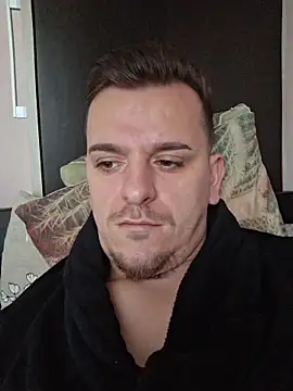 Huge cock22cm online show from February 6, 2026, 8:40 am