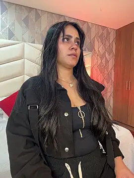 Brenda Garcia online show from November 23, 2025, 12:16 pm