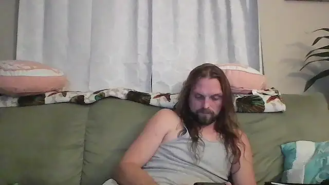 Snapshot of VitaminDrewFl chatting on June 10, 2026, 2:12 am VitaminDrewFl online show from June 10, 2026, 2:12 am