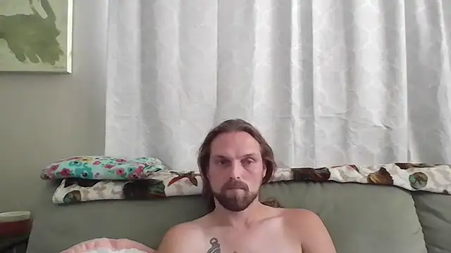 Snapshot of VitaminDrewFl chatting on June 16, 2026, 5:04 pm VitaminDrewFl online show from June 16, 2026, 5:04 pm