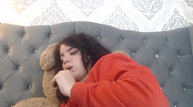 EmmaCowperr online show from March 8, 2025, 11:07 pm