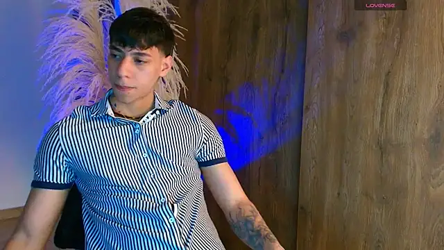 Josep Davies online show from October 4, 2025, 11:03 pm