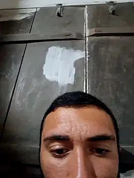 Novinhosputos69 online show from October 25, 2025, 5:26 am