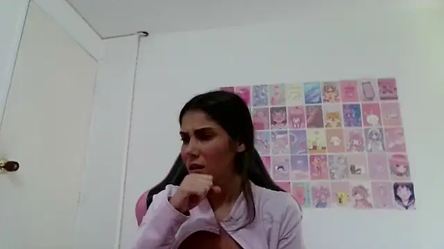 Emily Guerra1 online show from January 13, 2026, 5:18 pm