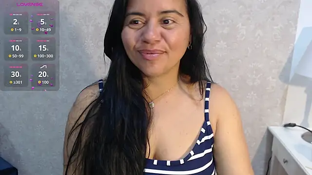 kendra  mamba online show from September 15, 2025, 1:44 pm