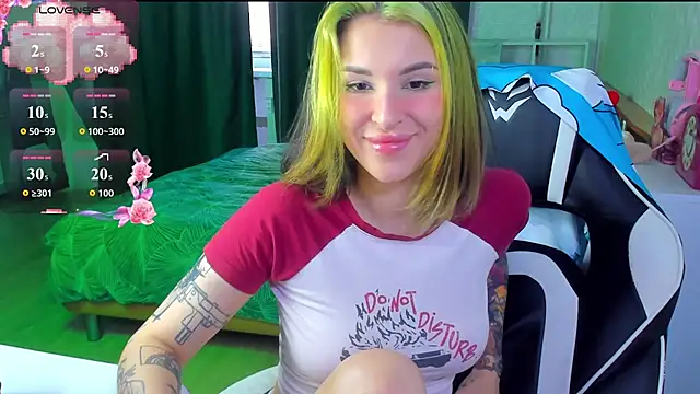 folinskayyya online show from July 18, 2026, 6:28 am