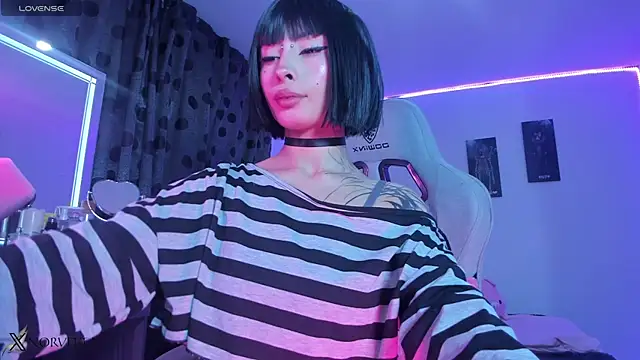 satanbabee online show from September 29, 2025, 11:20 pm