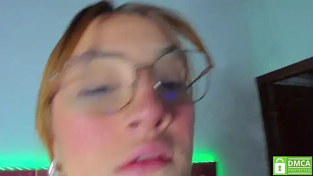 Ruth harvey  online show from February 7, 2025, 11:23 am