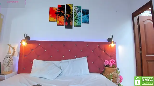 Ruth harvey  online show from September 28, 2025, 4:56 pm