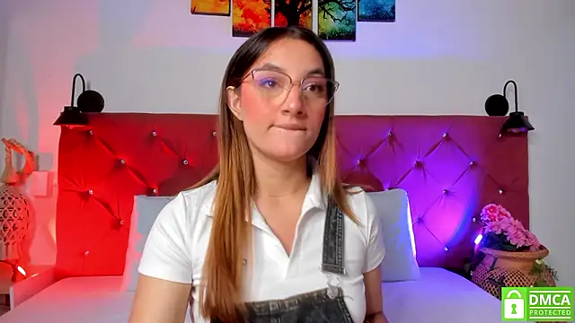 Ruth harvey  online show from January 16, 2026, 1:48 pm