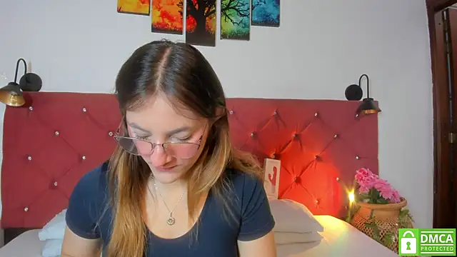 Ruth harvey  online show from February 25, 2026, 1:54 pm