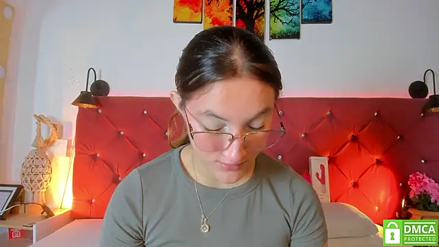 Ruth harvey  online show from March 3, 2026, 1:17 pm