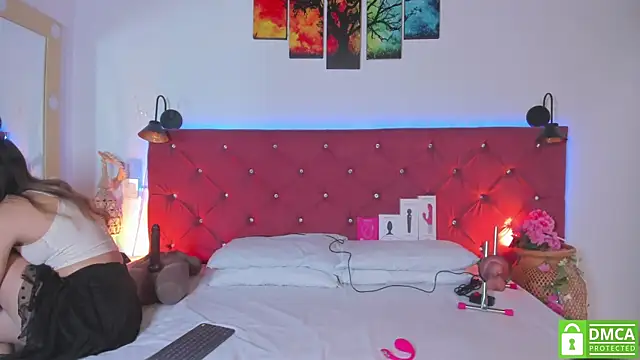 Ruth harvey  online show from April 8, 2026, 1:55 pm