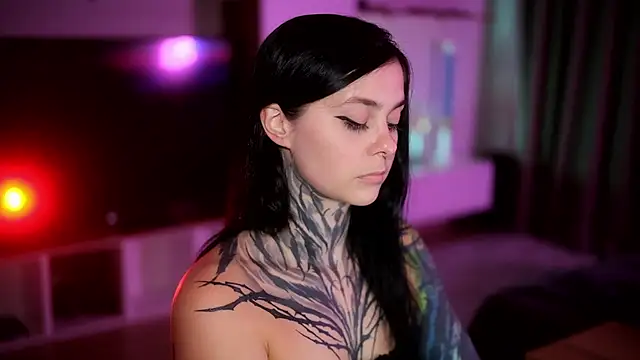 Snapshot of AcidPie chatting on September 12, 2025, 6:19 pm AcidPie online show from September 12, 2025, 6:19 pm