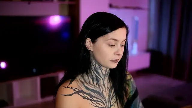 Snapshot of AcidPie chatting on October 17, 2025, 6:54 pm AcidPie online show from October 17, 2025, 6:54 pm