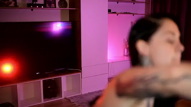 Snapshot of AcidPie chatting on November 6, 2025, 7:15 pm AcidPie online show from November 6, 2025, 7:15 pm