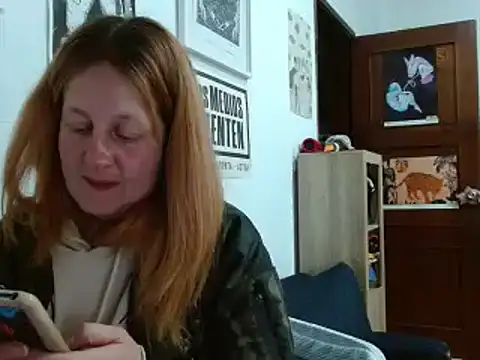 Snapshot of ViioletaMora chatting on April 20, 2026, 3:31 am ViioletaMora online show from April 20, 2026, 3:31 am