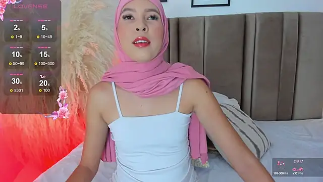 Snapshot of shann_a chatting on March 5, 2025, 7:17 pm shann a online show from March 5, 2025, 7:17 pm