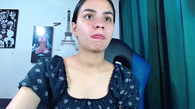 Ariel Zeo1 online show from February 27, 2025, 7:04 pm