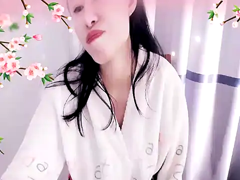 xiaoxuer online show from January 12, 2025, 4:42 am