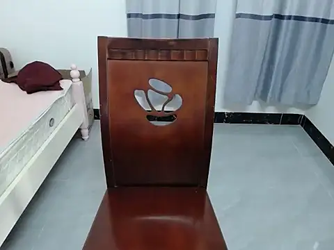 xiaoxuer online show from November 10, 2025, 3:16 am