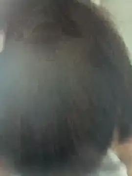 xiaoxuer online show from June 5, 2026, 6:52 am