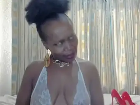 Snapshot of AfricanSquirtingQueen chatting on September 14, 2025, 1:43 pm AfricanSquirtingQueen online show from September 14, 2025, 1:43 pm