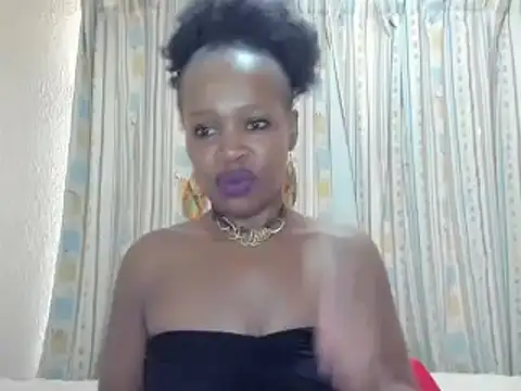 Snapshot of AfricanSquirtingQueen chatting on September 21, 2025, 6:15 am AfricanSquirtingQueen online show from September 21, 2025, 6:15 am