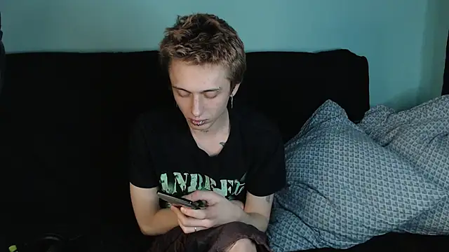 axxxturel online show from December 11, 2024, 9:12 pm