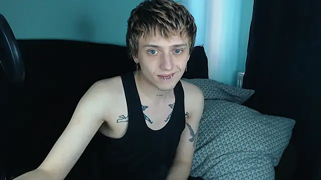 axxxturel online show from February 27, 2025, 9:43 am