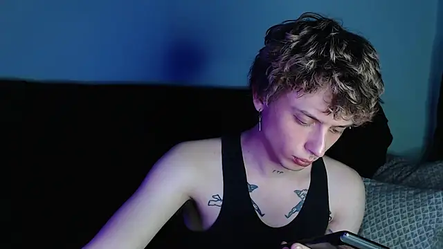 axxxturel online show from March 17, 2025, 11:32 pm