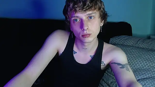 axxxturel online show from March 18, 2025, 9:43 pm