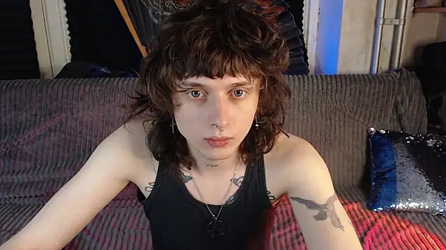 Snapshot of axxxturel chatting on April 29, 2026, 7:20 pm axxxturel online show from April 29, 2026, 7:20 pm