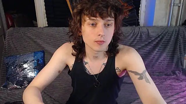 Snapshot of axxxturel chatting on May 26, 2026, 6:59 pm axxxturel online show from May 26, 2026, 6:59 pm