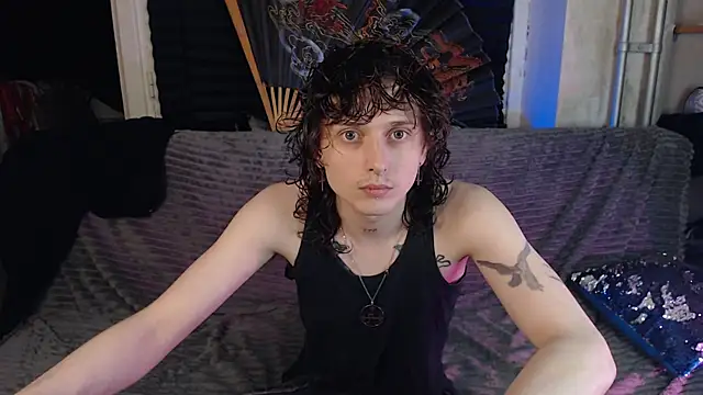 Snapshot of axxxturel chatting on June 6, 2026, 8:57 pm axxxturel online show from June 6, 2026, 8:57 pm