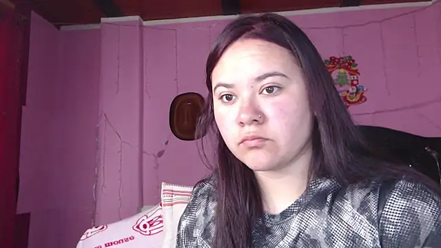 NikkiRous  online show from March 11, 2025, 12:28 pm