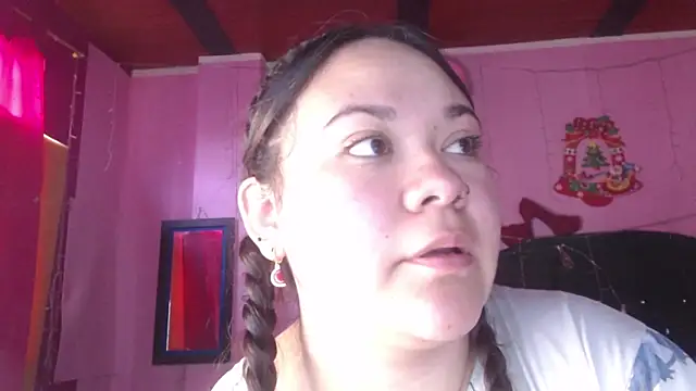 NikkiRous  online show from September 20, 2025, 12:50 pm