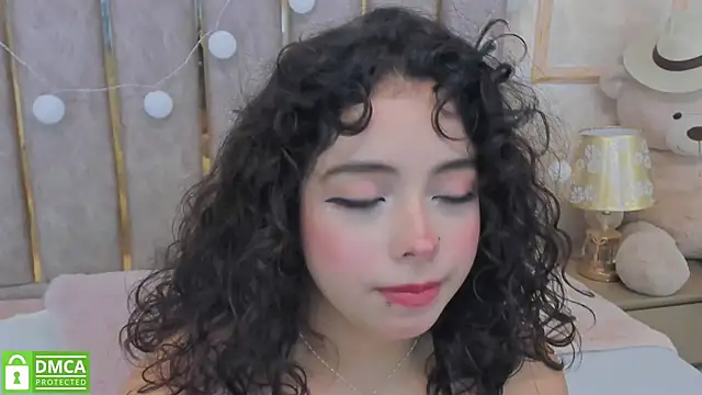 Snapshot of Cheerrysweett chatting on December 7, 2024, 4:03 pm Cheerrysweett online show from December 7, 2024, 4:03 pm