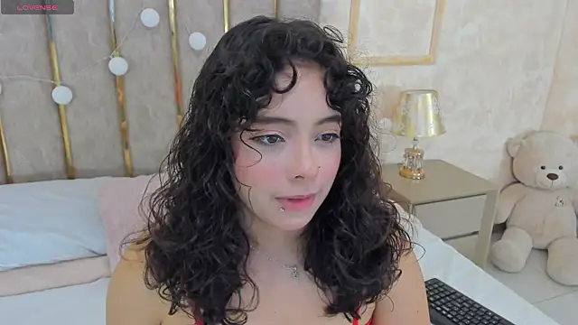 Snapshot of Cheerrysweett chatting on January 7, 2025, 1:14 pm Cheerrysweett online show from January 7, 2025, 1:14 pm