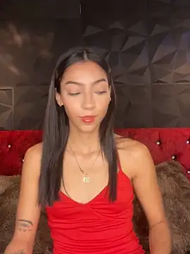 Snapshot of Ema_azel chatting on January 10, 2025, 1:31 pm Ema azel online show from January 10, 2025, 1:31 pm