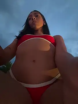 Snapshot of Ema_azel chatting on March 1, 2025, 11:26 pm Ema azel online show from March 1, 2025, 11:26 pm