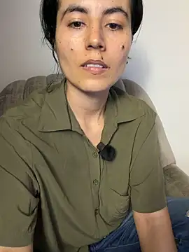 kanela3434 online show from April 10, 2026, 9:19 pm