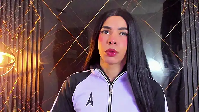 Giorgina Parado online show from September 17, 2025, 3:19 am