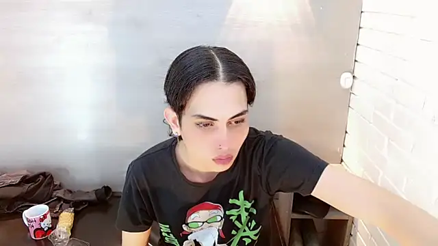 Daniela Pink  online show from September 21, 2025, 7:59 pm