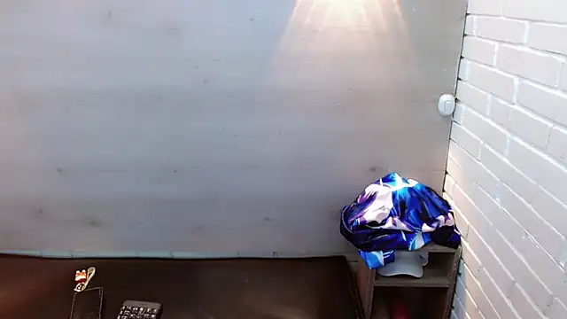 Daniela Pink  online show from October 6, 2025, 7:44 pm