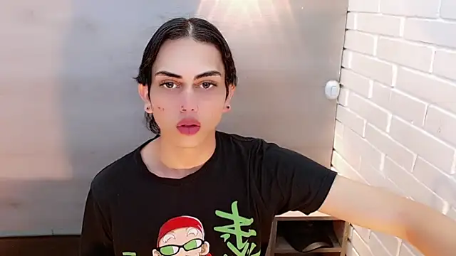 Daniela Pink  online show from October 12, 2025, 9:03 pm