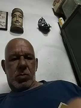 FabiQuilmes online show from October 4, 2025, 12:52 am