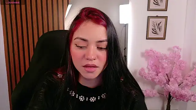 Melany 07 online show from February 20, 2026, 2:08 am