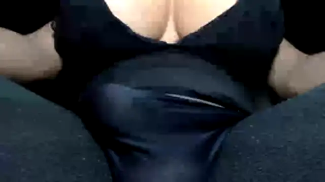 Snapshot of richelybigcock chatting on May 24, 2026, 5:34 am richelybigcock online show from May 24, 2026, 5:34 am